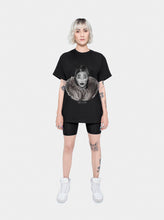 Load image into Gallery viewer, T-shirt Surreal Kim
