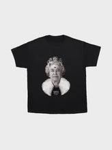 Load image into Gallery viewer, T-shirt Surreal Queen
